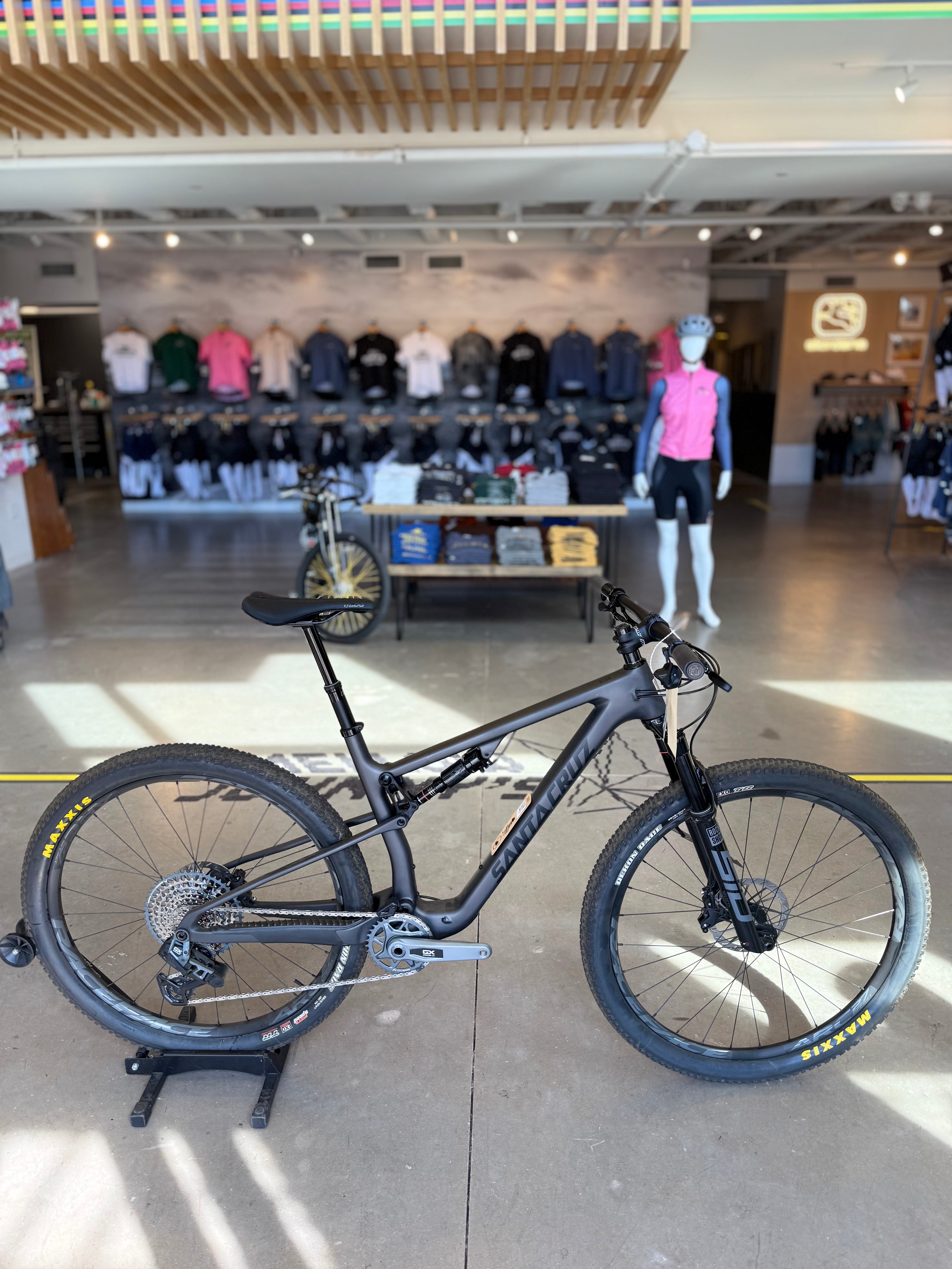 Santa Cruz Blur GX AXS Matte Carbon Large