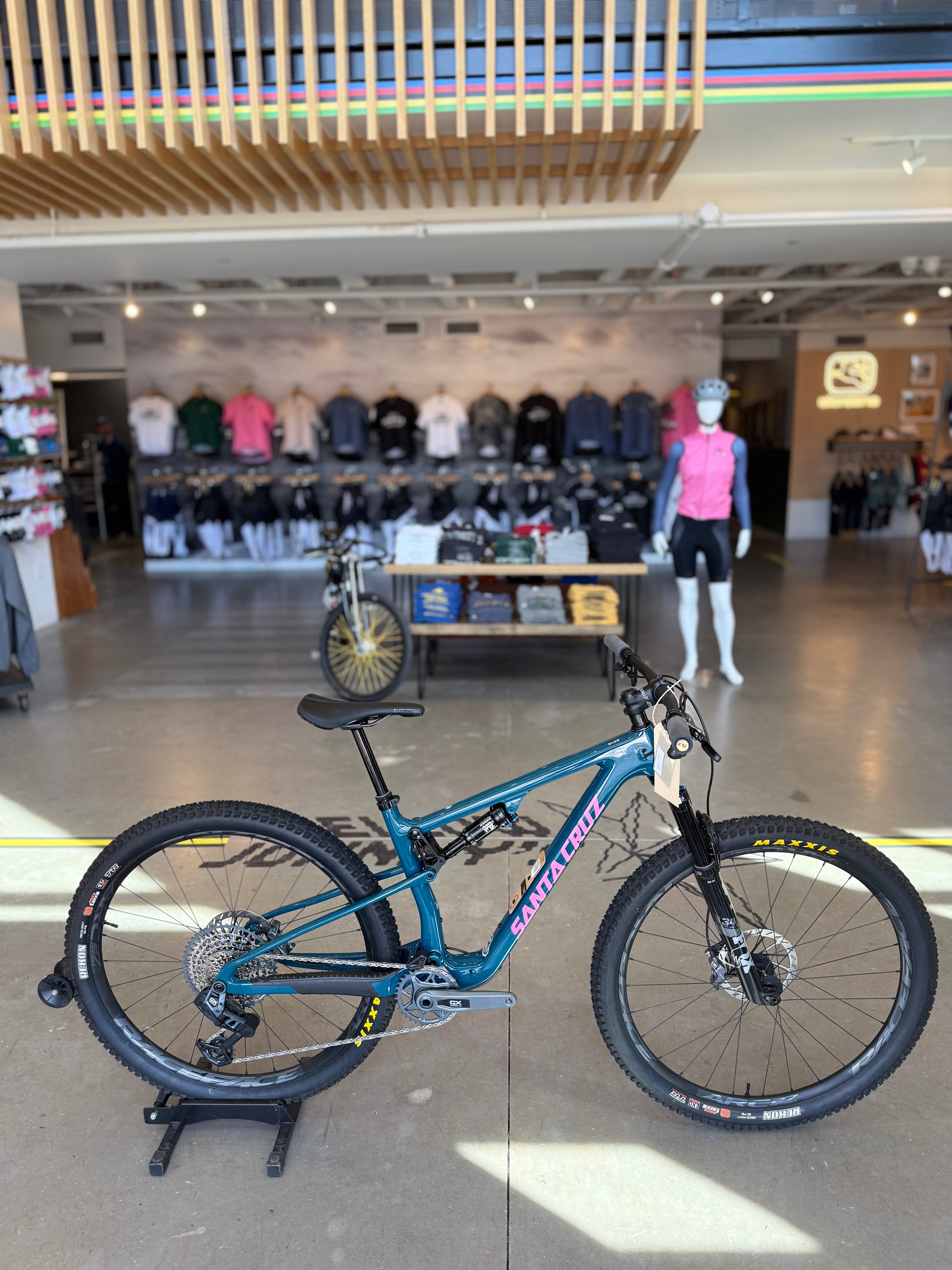 Santa Cruz Blur TR GX AXS Teal Medium