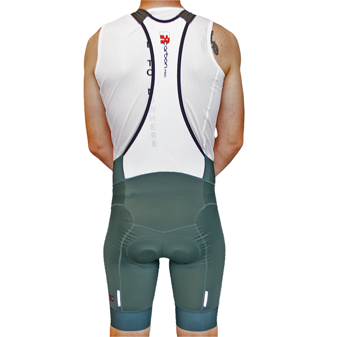 Greenrubberpatchbibback.png